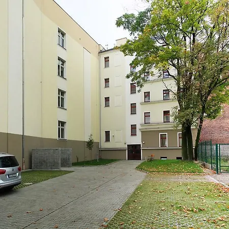 Hotel Przy Baszcie 3*